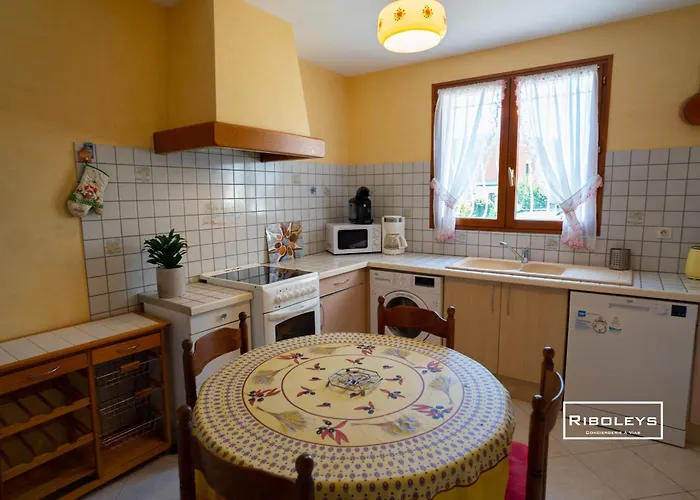 Vakantiehuis Riboleys - Maison Avec Clim Et Grand Jardin Vias